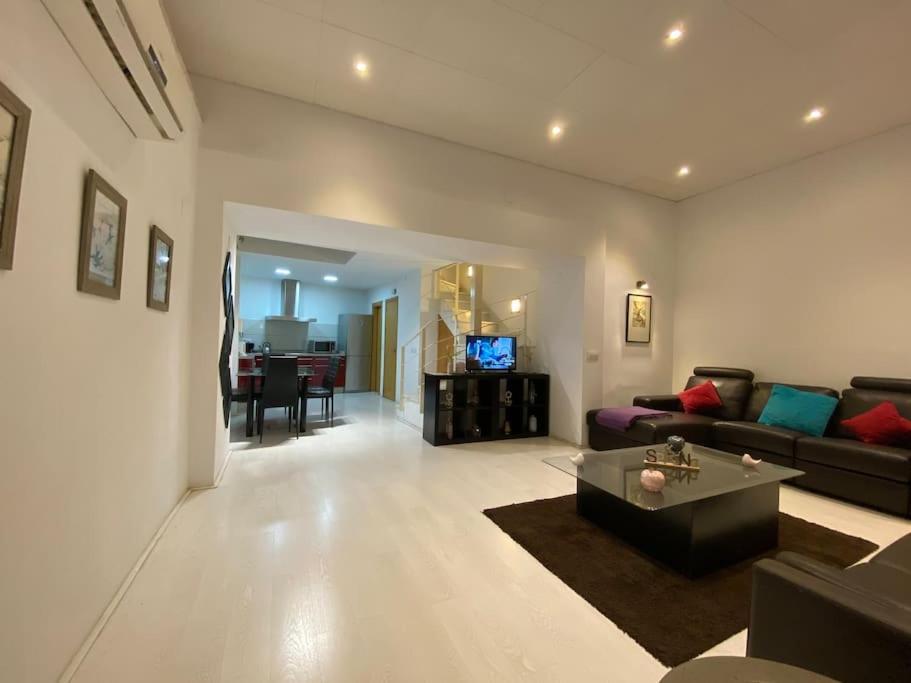 Luxury Complete Building In The Heart Of Seville Sevilha Exterior foto